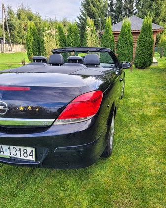 Opel Astra cena 16000 przebieg: 133000, rok produkcji 2007 z Skwierzyna małe 106